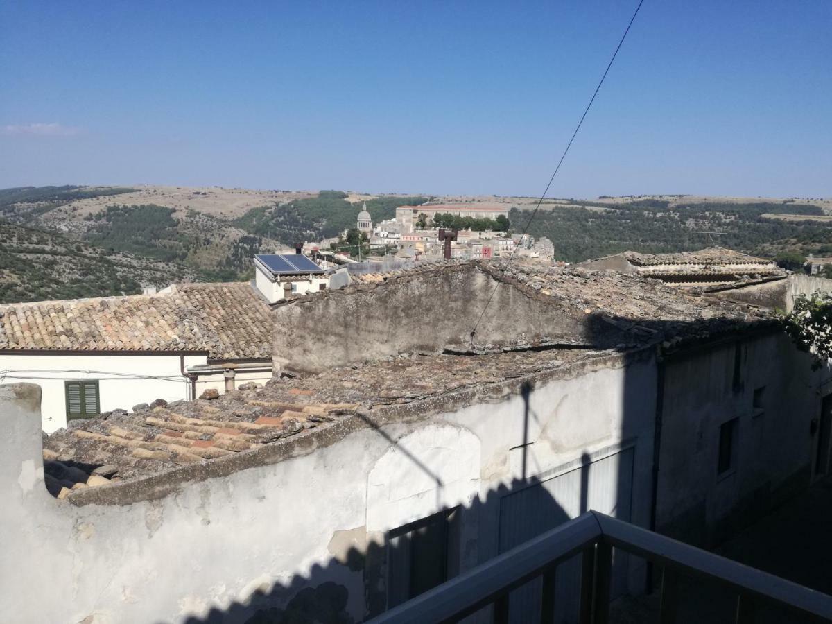 Casa Vacanze Finestre Su Ibla Ragusa Exteriör bild